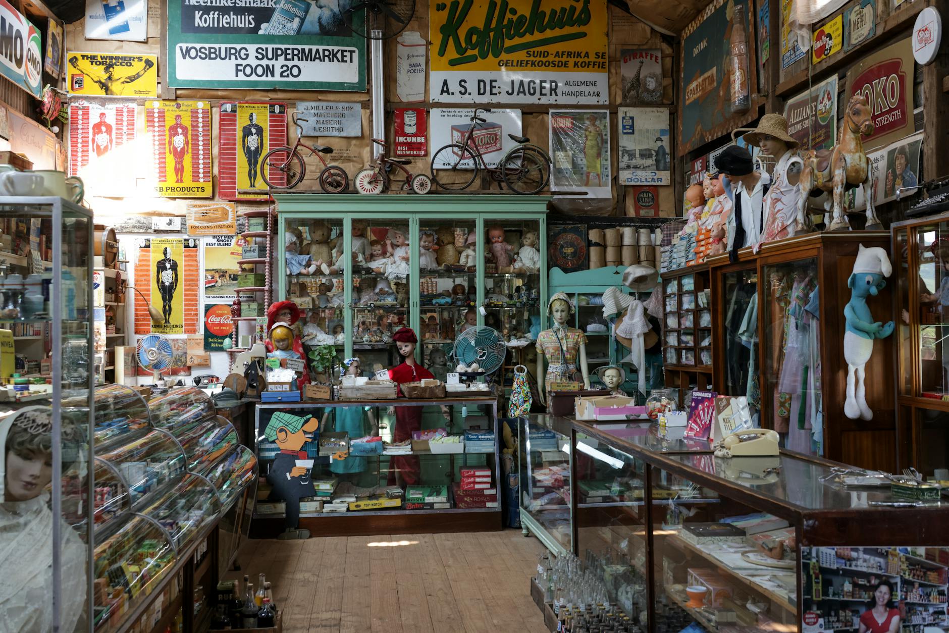 Antique store with vintage objects and old photographs