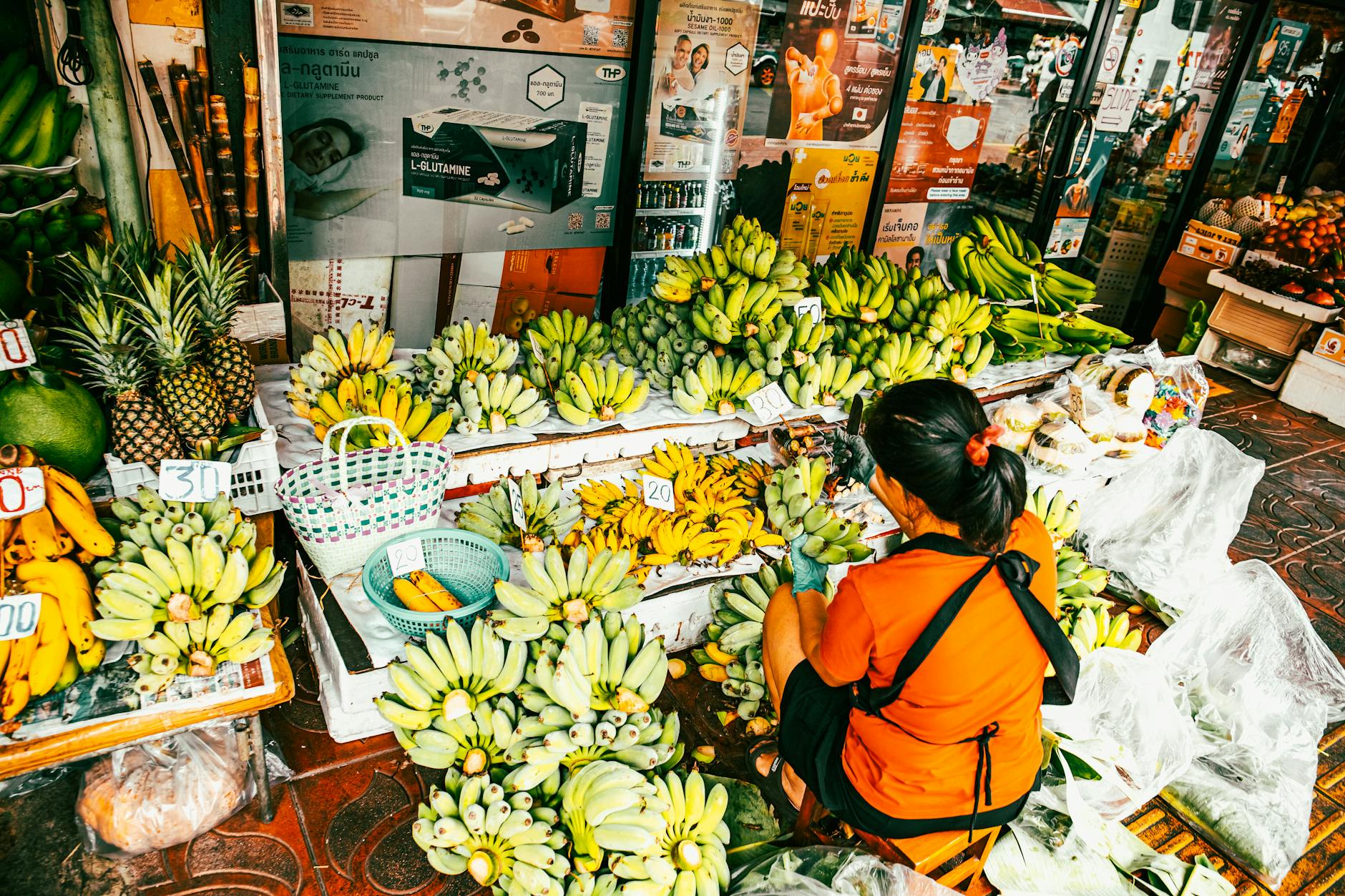 Fresh tropical produce at a traditional Jakarta food market