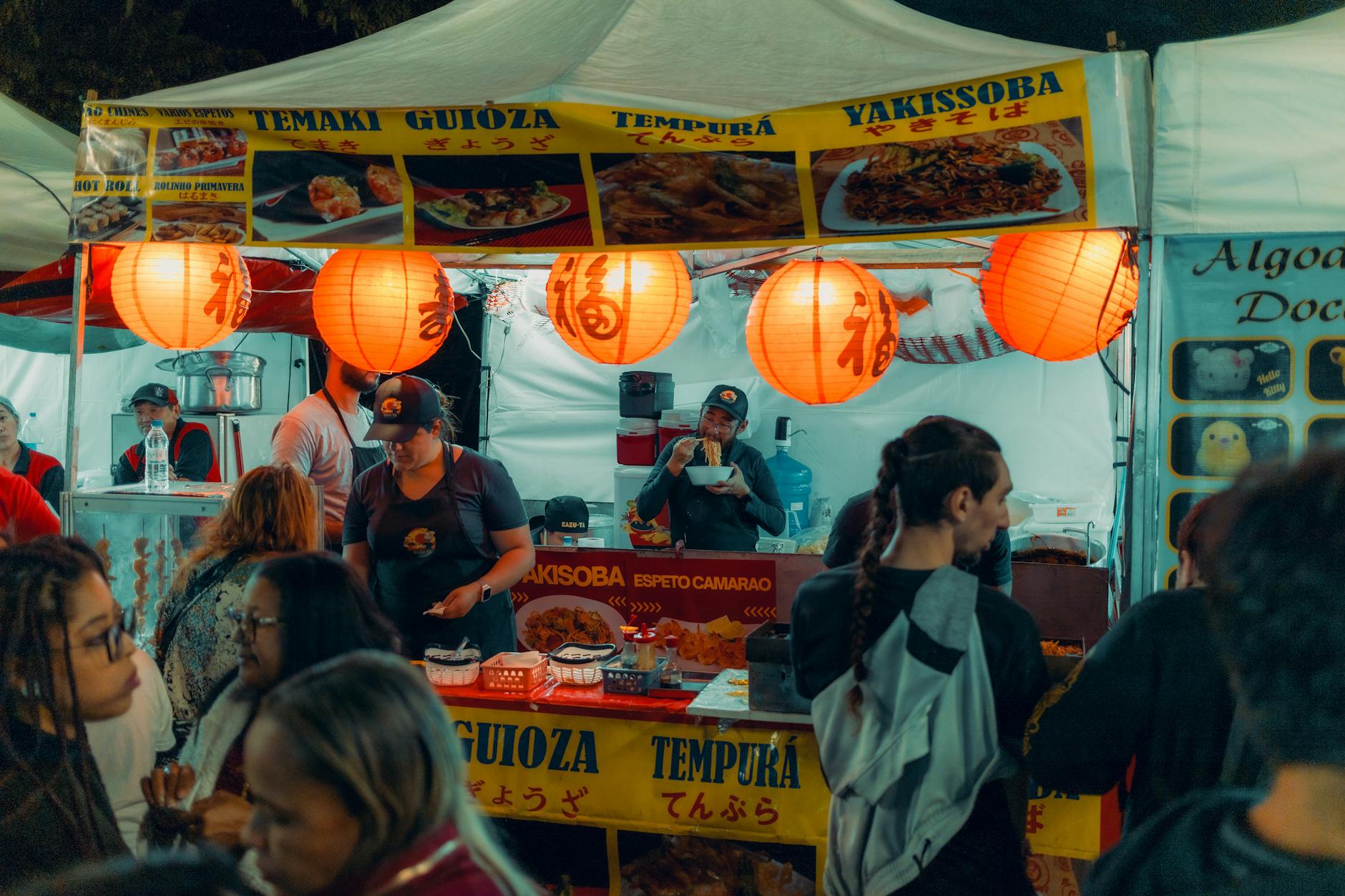 Vibrant Jakarta food stalls lighting up the night with local delicacies