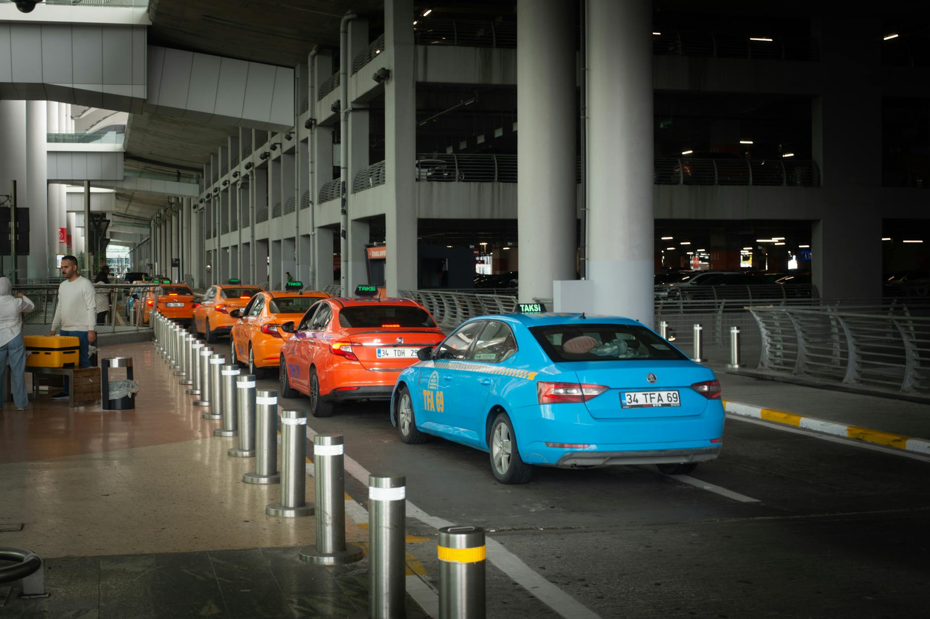 Indonesian airport pickup zone designated area