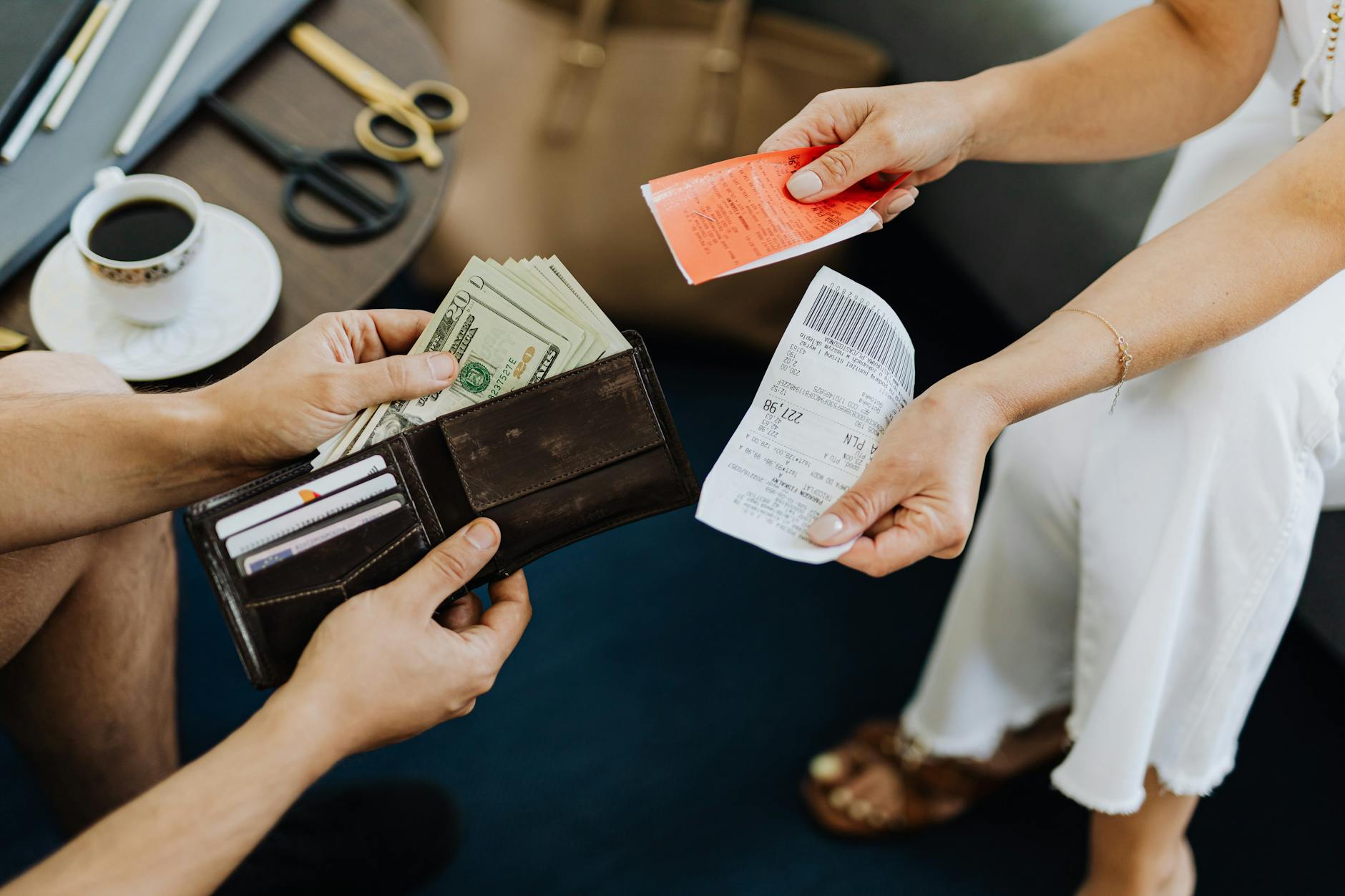 Indonesian rupiah and receipts