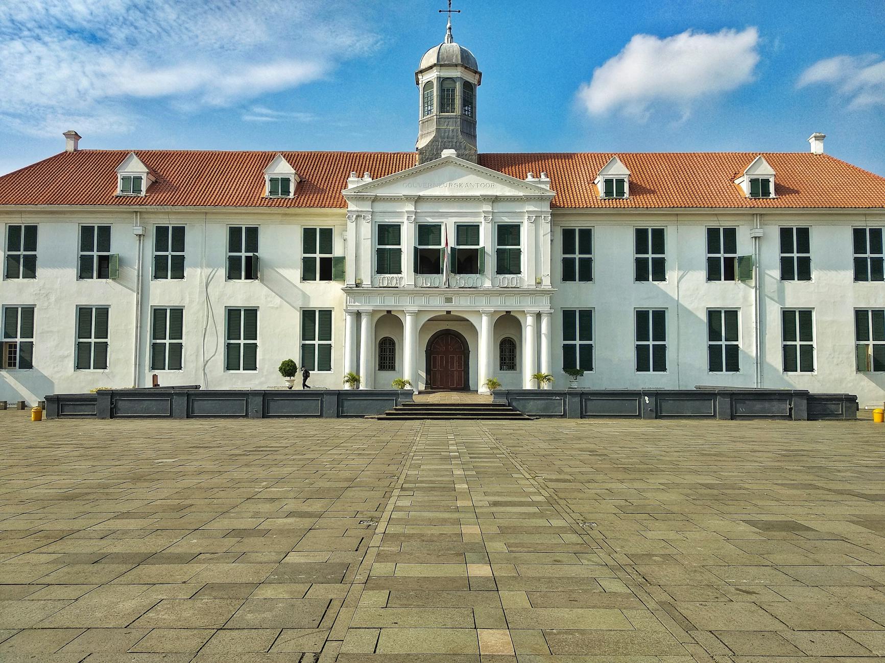Dutch colonial architecture Jakarta Batavia historic building