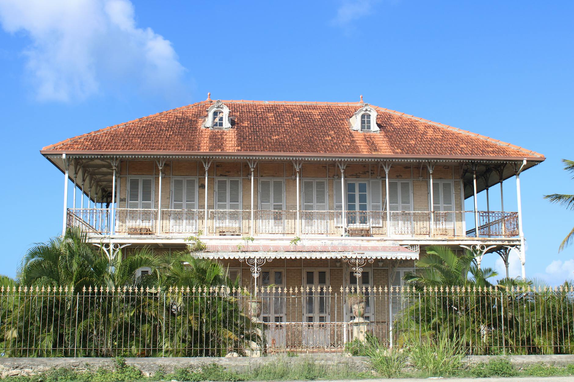 textile-museum-jakarta-exterior
