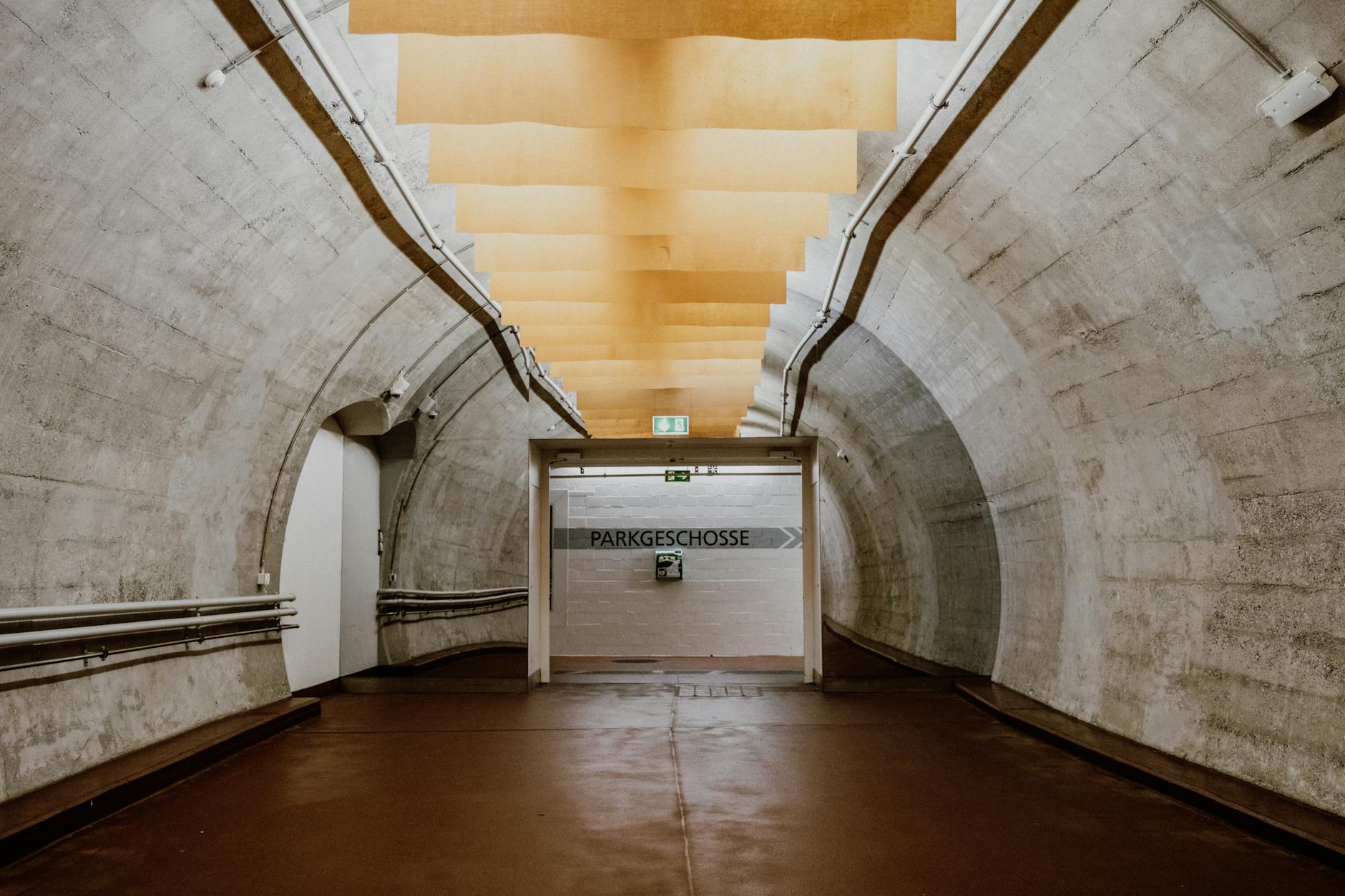 tunnel-friendship-jakarta-tunnel